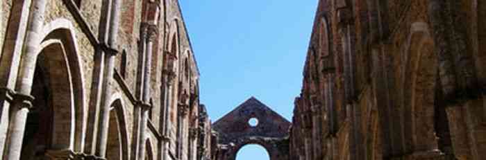 シエナ発 サンガルガーノ修道院 トスカーナの秘境を巡る旅